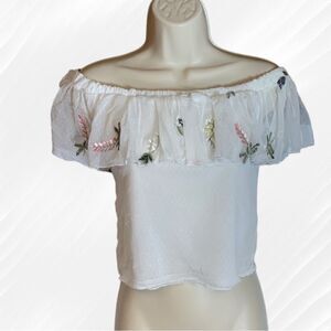 Divided Off the Shoulder Crop Top Size Medium